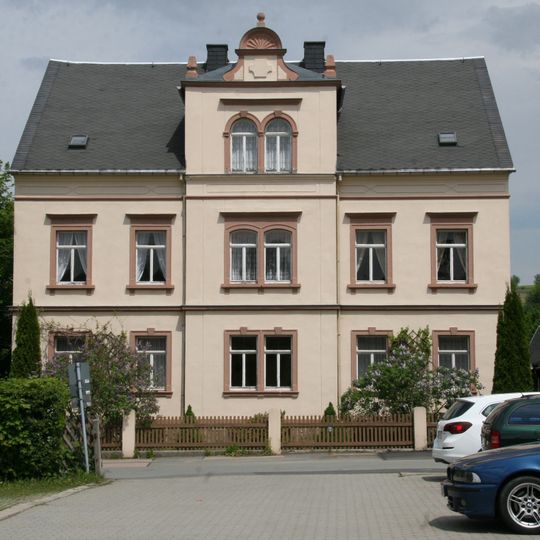 Wohnhaus Ludwig-Jahn-Straße 1