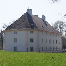 Kanzleigebäude des Schlosses, ehem. Reitschule
