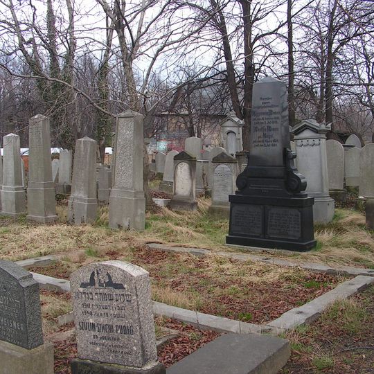 Jewish Cemetery in Dzierżoniów