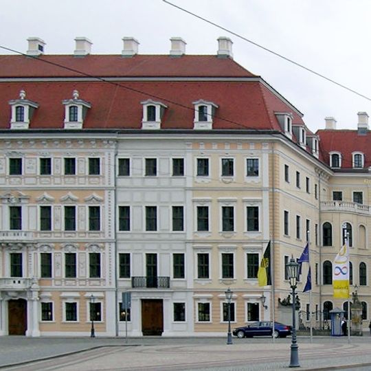 Taschenbergpalais