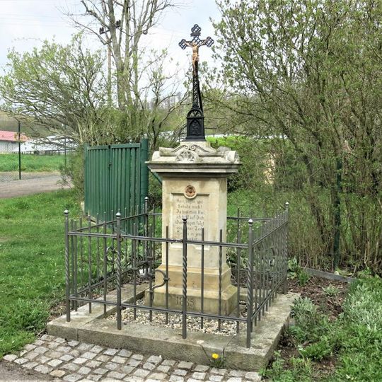 Kříž u domu 1 v Heřmanově