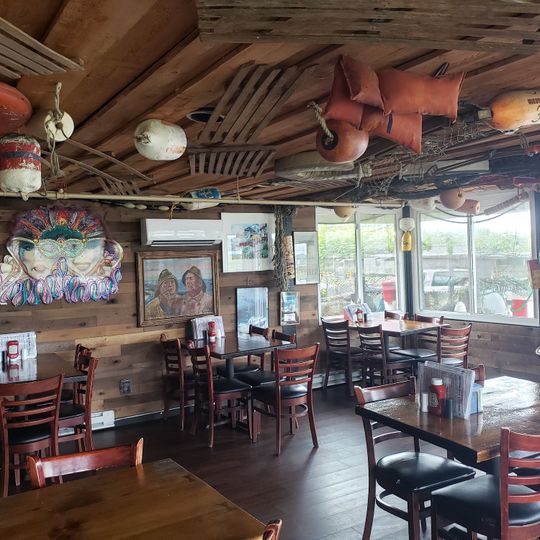 Flo's Clam Shack