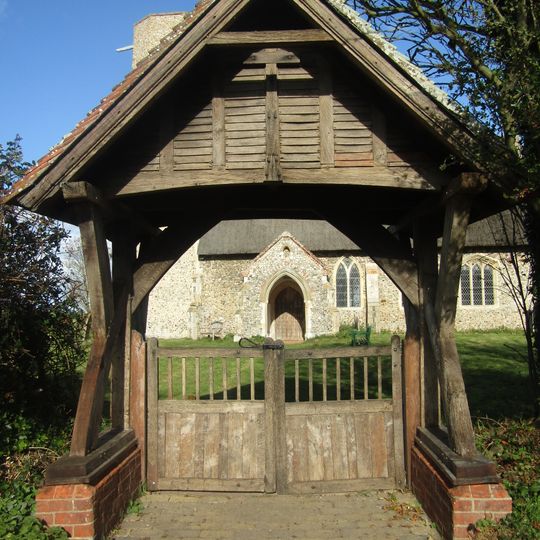 Edingthorpe War Memorial Lychgate