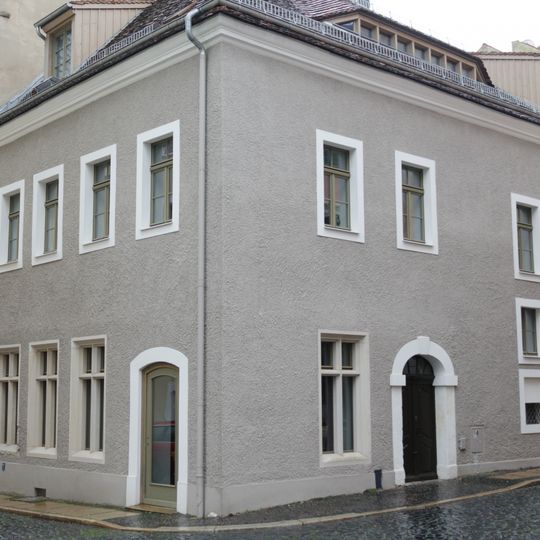 Kreuzbäckerei; Wohnhaus in geschlossener Bebauung, Eckhaus Handwerk 23