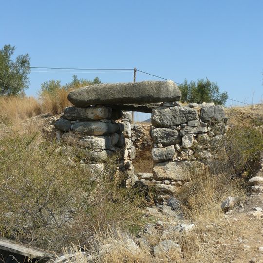 Grab von Epano Phournos