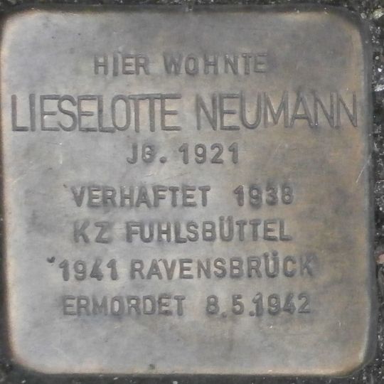 Stolperstein en memoria de Lieselotte Neumann