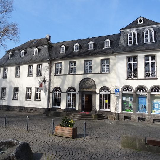 Unterstadt 23, 25, 27