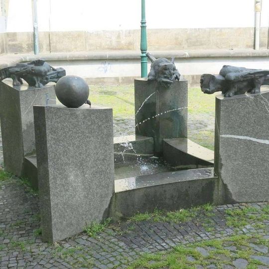 Kašna na Kostelním náměstí v Litoměřicích