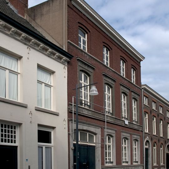 Jesuitenstraat 9, Roermond