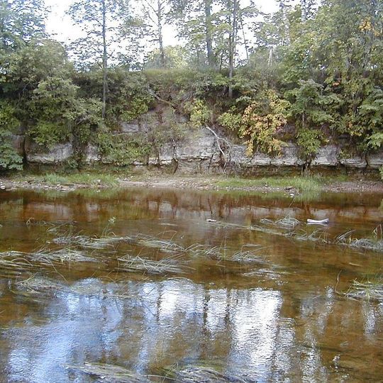 Kalnrēžu dolomītsmilšakmens atsegums