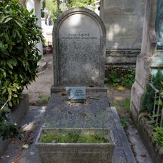 Grave of Lainé
