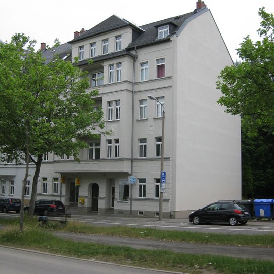 Mietshaus in geschlossener Bebauung konzipiert Reichenhainer Straße 47