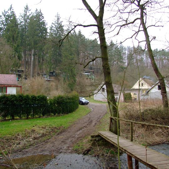 Lávka přes Radotínský potok u Kalinova mlýna