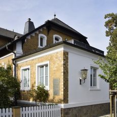 Wohnhaus Bahnhofstraße 10