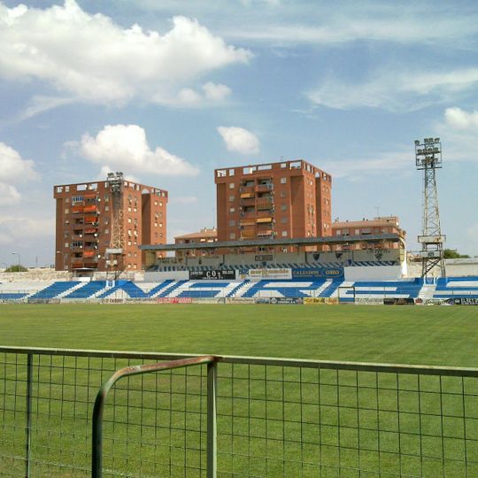 Estadio Municipal de Linarejos