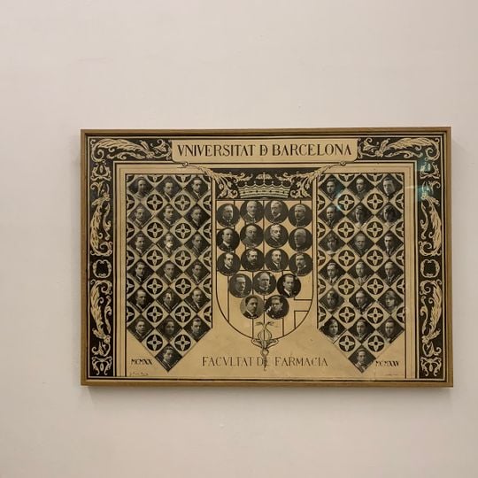Llabrés Pharmacy