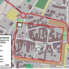 Römisches Auxiliarkastell Augustiana, Zentralbereich, Innenverbauung und Wehranlagen