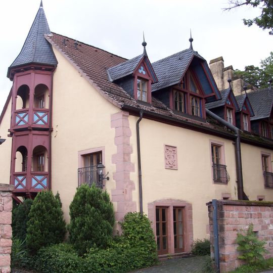 Schloss Weyberhöfe