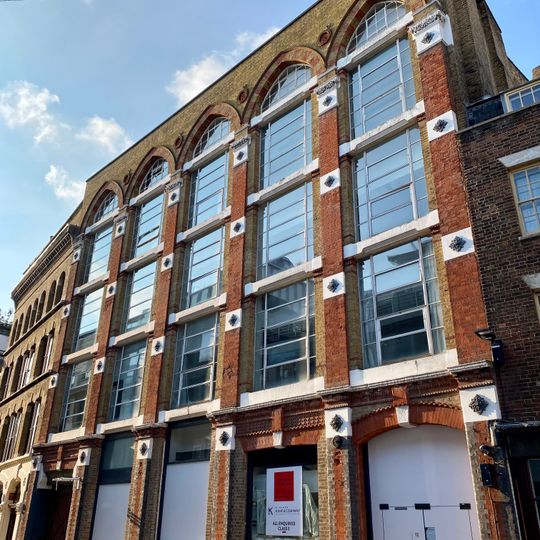 9-13, Cowcross Street