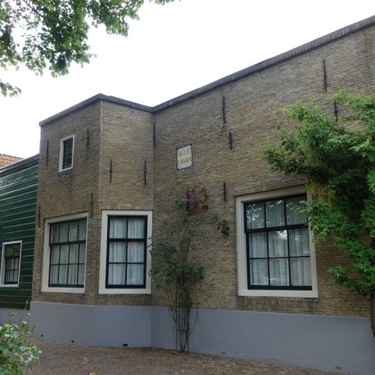 Oude Gracht 75, Enkhuizen