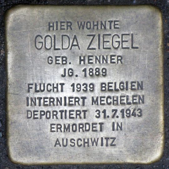Stolperstein en memoria de Golda Ziegel