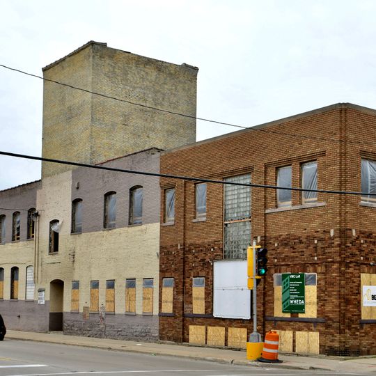 Vincent-McCall Company Building