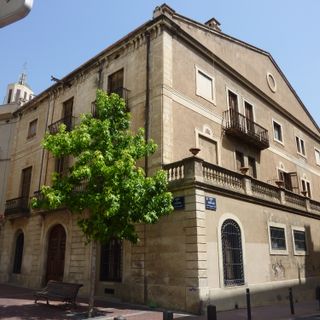 Casa Mariano Ros