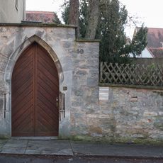 Klingenschütt 10, Einfriedung