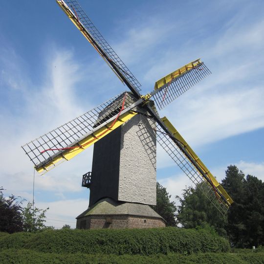 Grijspeerdmolen