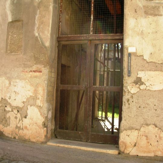 Casa del Mobilio Carbonizzato