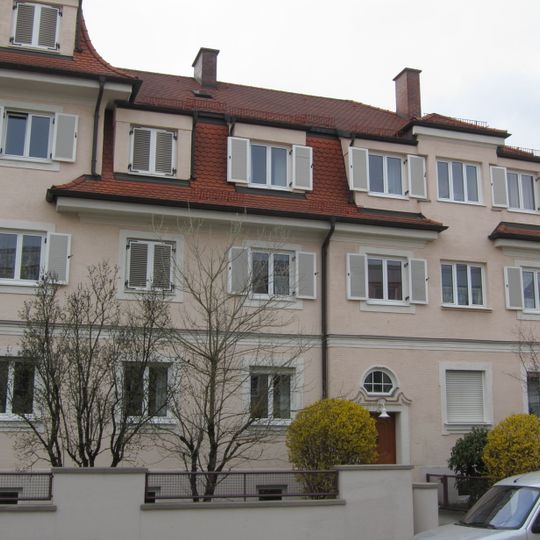 Nimmerfallstraße 20–36