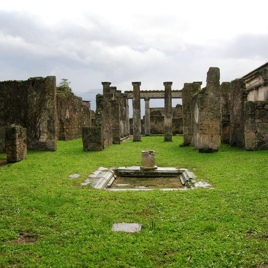 Casa dei Capitelli Figurati