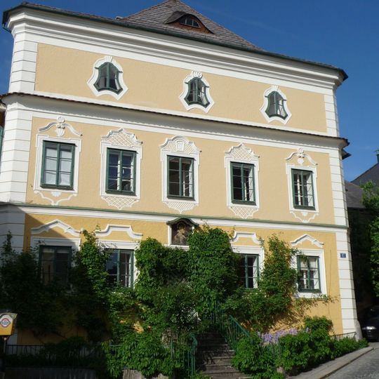Bürgerhaus, sog. Poeschl-Haus