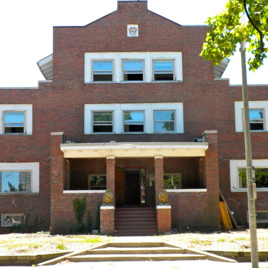 Sigma Alpha Epsilon Fraternity House