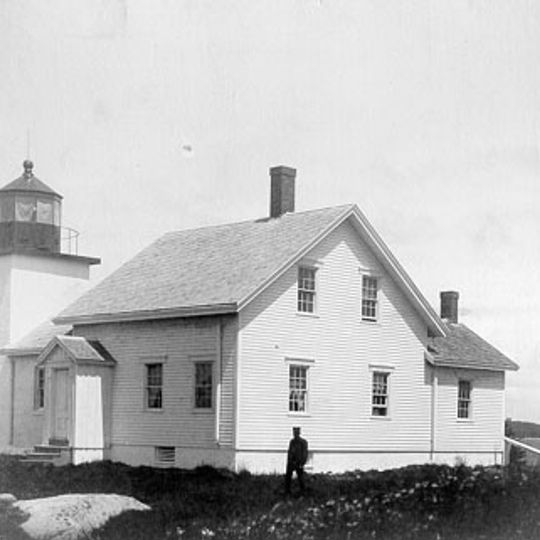 Deer Island Thorofare Light