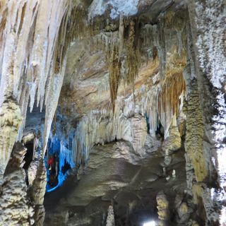 Xueyu Cave