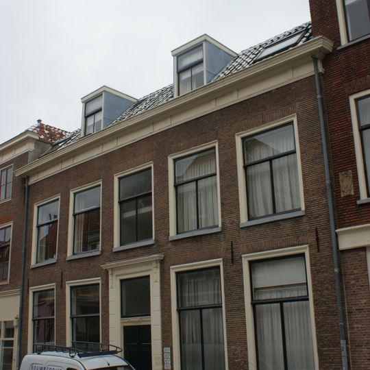 Hogewoerd 183, Leiden