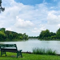 Seri Thai Park