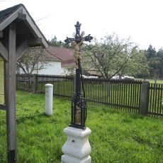 Kříž v Horních Lažanech