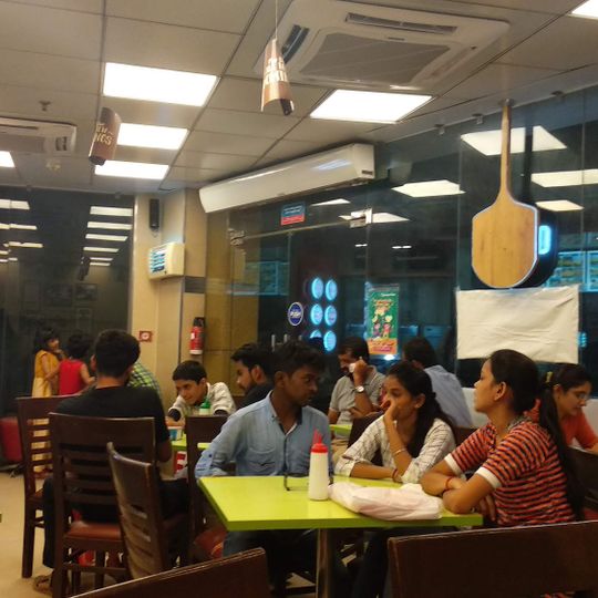 Domino's Pizza