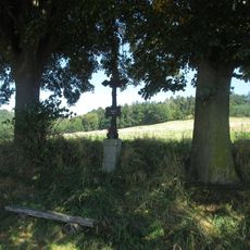 Kříž u polní cesty nad Sembratcem