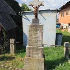 Kříž Boh. Sedláčka v Hostákově