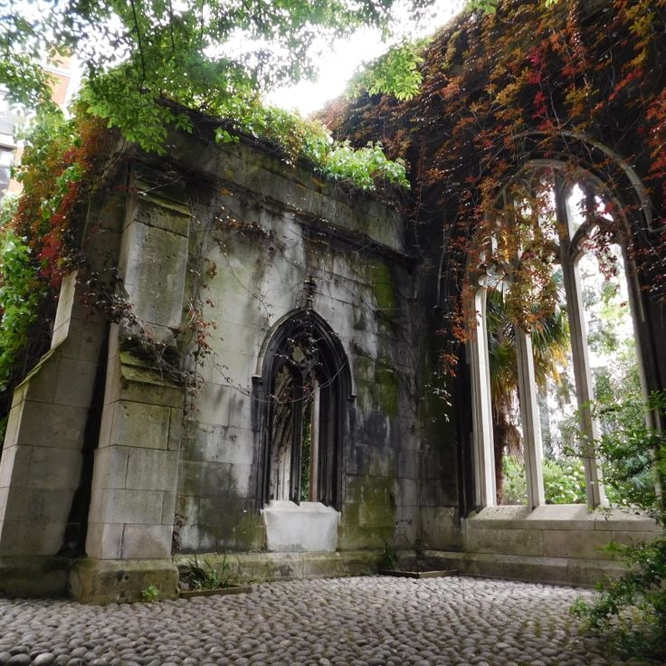 St Dunstan im Osten