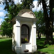 Kaplička v Choustníku na náměstí