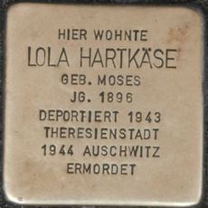 Stolperstein en memoria de Lola Hartkäse