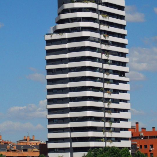 Riverside Homes, Madrid