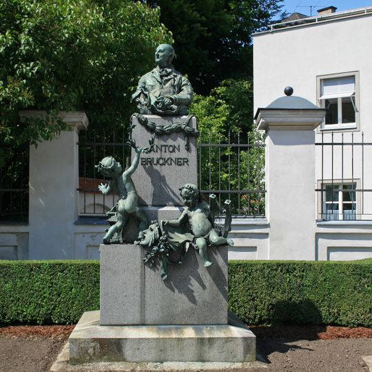 Steyr Brucknerplatz Anton Bruckner-Denkmal