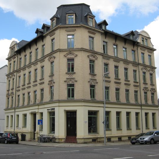 Mietshaus in Ecklage Stadlerstraße 11