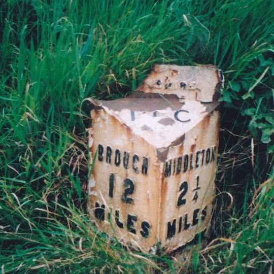 Milestone, exNR, east of Greengates