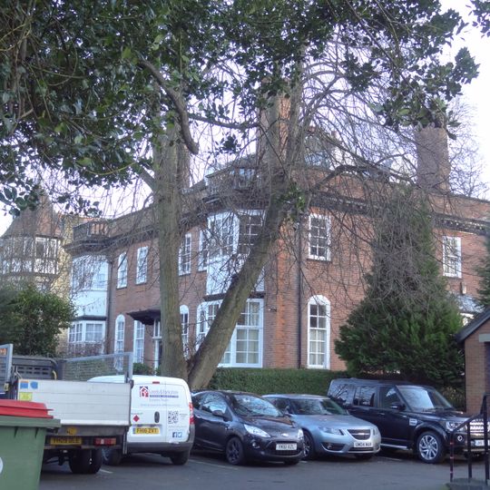 4 And 6, Shire Oak Road